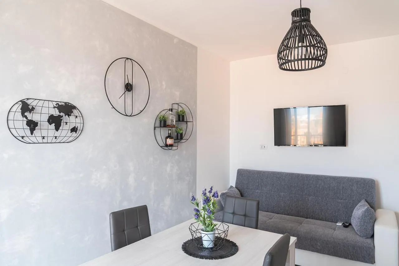 Almi - Guest Apartment Porto Torres 0*,  Italy